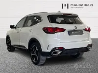 Usata MG HS Luxury 162 CV (119 kW) 2024 Bianco SUV