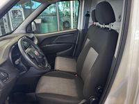 Usata Fiat Doblò Lounge 95 CV (69 kW) 2021 Bianco Monovolume
