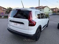 Usata Dacia Jogger Expression 101 CV (74 kW) 2025 Bianco Monovolume