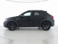 Usata VW T-Roc R-line 150 CV (110 kW) 2023 Deep black perlato SUV