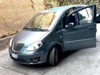 Usata Lancia Musa 95 CV (69 kW) 2011 Grigio Monovolume