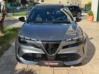 Nuova Alfa Romeo Junior Edizione Speciale 136 CV (100 kW) 2025 Grigio arese metalizzato SUV