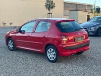 Usata Peugeot 206+ 68 CV (50 kW) 2009 Rosso Utilitaria