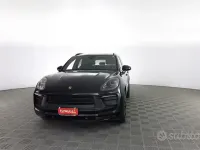 Usata Porsche Macan 441 CV (324 kW) 2021 Nero SUV