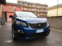Usata Peugeot 3008 Business-Line 131 CV (96 kW) 2019 Blu SUV