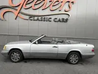Usata Mercedes E320 220 CV (161 kW) 1995 Argento Cabrio