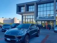 Usata Porsche Macan 252 CV (185 kW) 2018 Grigio SUV
