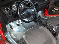 Usata Ford Fiesta ST-Line 75 CV (55 kW) 2017 Rosso Utilitaria