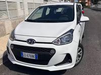 Usata Hyundai i10 67 CV (49 kW) 2019 Bianco Utilitaria