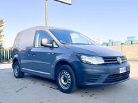 Usata VW Caddy 75 CV (55 kW) 2019 Grigio Monovolume