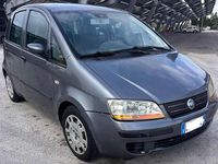 Usata Fiat Idea Emotion 95 CV (69 kW) 2004 Grigio Monovolume