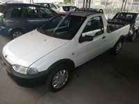 Usata Fiat Strada 69 CV (50 kW) 2001 Bianco Pick-up