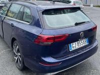 Usata VW Golf VIII Style 131 CV (96 kW) 2022 Blu/azzurro Station wagon