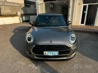 Usata Mini ONE 102 CV (75 kW) 2019 Grigio Utilitaria