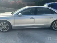 Usata Audi A8L 250 CV (183 kW) 2014 Grigio Berlina