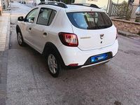 Usata Dacia Sandero 90 CV (66 kW) 2015 Bianco Berlina