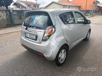 Usata Chevrolet Spark 68 CV (50 kW) 2011 Grigio Utilitaria