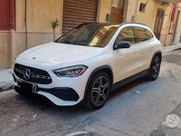 Usata Mercedes GLA200 AMG line 150 CV (110 kW) 2021 Bianco SUV