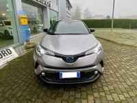 Usata Toyota C-HR Lounge 122 CV (89 kW) 2017 Argento SUV