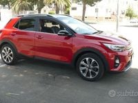 Usata Kia Stonic 100 CV (73 kW) 2021 Rosso SUV