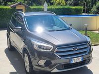 Usata Ford Kuga 120 CV (88 kW) 2019 Nero SUV