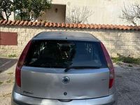 Usata Fiat Punto Active 60 CV (44 kW) 2003 Grigio Utilitaria