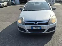 Usata Opel Astra 90 CV (66 kW) 2006 Giallo Berlina