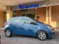 Usata Hyundai i10 Comfort 67 CV (49 kW) 2015 Blu/azzurro Utilitaria