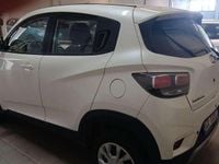 Usata Mahindra KUV100 87 CV (63 kW) 2022 Bianco SUV