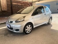 Usata Toyota Aygo Active 68 CV (50 kW) 2012 Grigio Utilitaria