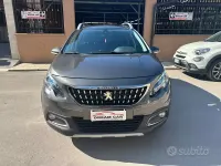 Usata Peugeot 2008 Allure 99 CV (72 kW) 2017 Grigio SUV