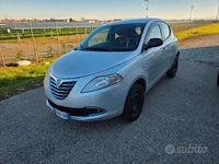 Usata Lancia Ypsilon Silver 85 CV (62 kW) 2014 Grigio Utilitaria