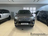 usata Toyota HiLux -- 2.4 D-4D A/T 4WD 4p. Double Cab Lounge Autocarro