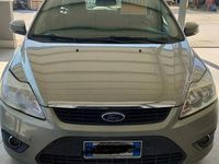 Usata Ford Focus 2015 Grigio Station wagon