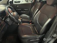 Usata Renault Captur 90 CV (66 kW) 2017 Grigio SUV