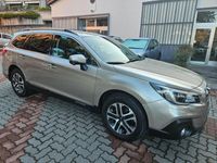 usata Subaru Outback 2.5i Lineartronic Free