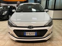 Usata Hyundai i20 Classic 75 CV (55 kW) 2018 Bianco Berlina