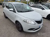 Usata Lancia Ypsilon S 95 CV (69 kW) 2016 Grigio Utilitaria