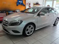 Usata Mercedes A180 109 CV (80 kW) 2016 Argento Utilitaria