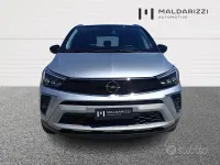 Usata Opel Crossland X Ultimate 110 CV (80 kW) 2023 Grigio SUV
