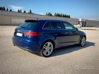 Usata Audi A3 Ambition 105 CV (77 kW) 2013 Blu/azzurro Berlina