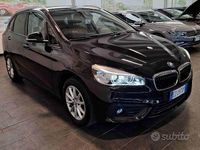 Usata BMW 218 Active Tourer Comfort Edition 150 CV (110 kW) 2015 Nero Monovolume