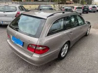 Usata Mercedes E220 Avantgarde 170 CV (125 kW) 2007 Argento Station wagon