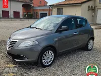 Usata Lancia Ypsilon 69 CV (50 kW) 2013 Grigio Utilitaria