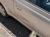 Usata Toyota Yaris 2001 Grigio Utilitaria