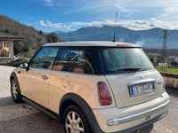 Usata Mini ONE 75 CV (55 kW) 2004 Bianco Utilitaria