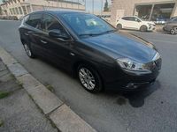 Usata Lancia Delta 120 CV (88 kW) 2010 Grigio Utilitaria