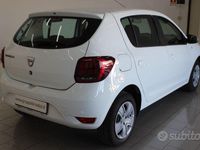 Usata Dacia Sandero Ambiance 90 CV (66 kW) 2018 Bianco Utilitaria