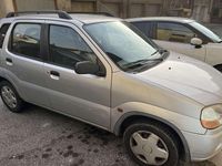 Usata Suzuki Ignis GL 83 CV (61 kW) 2003 Grigio Utilitaria