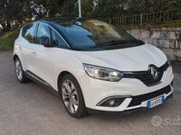 Usata Renault Scénic IV Initiale 120 CV (88 kW) 2020 Bianco Monovolume